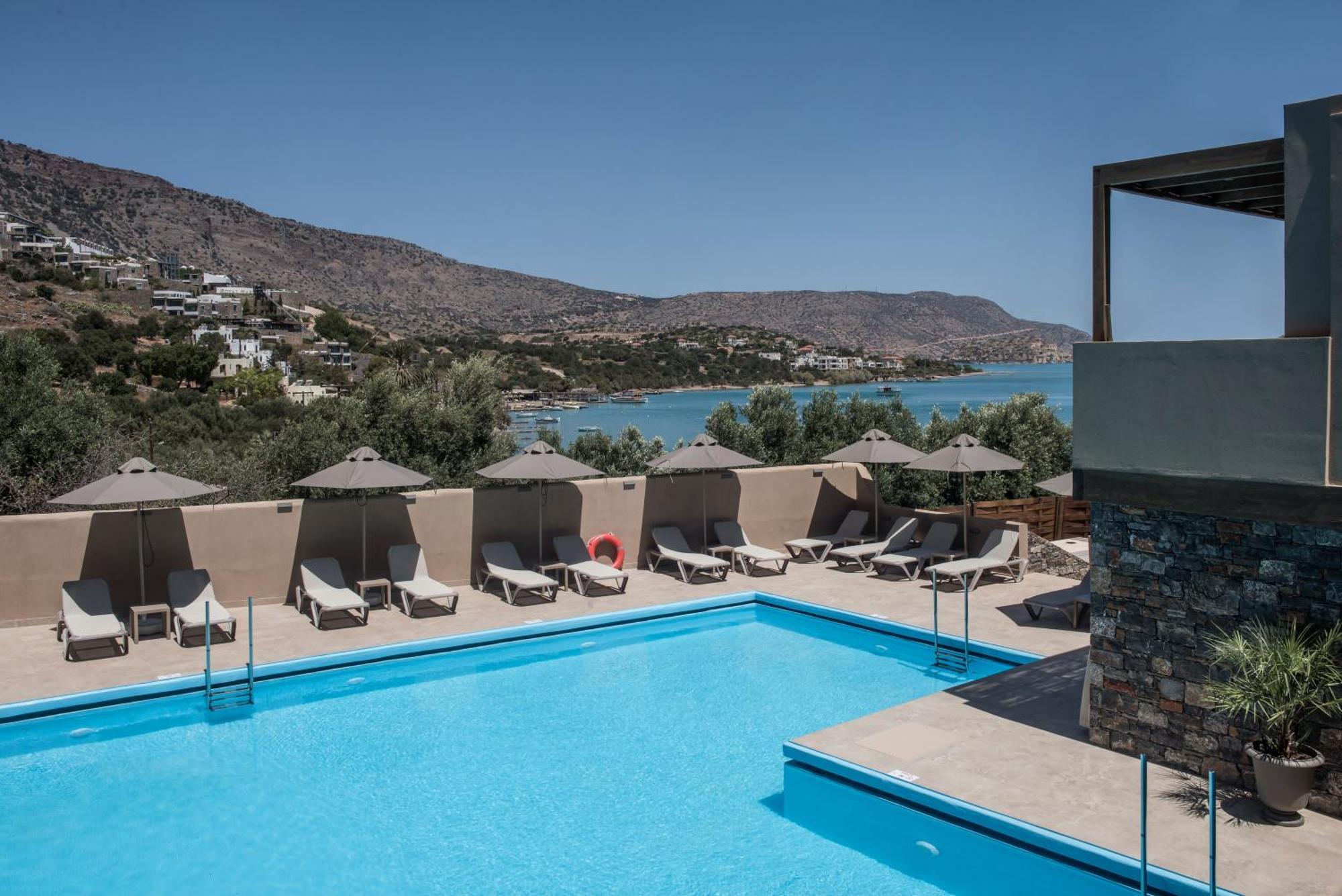 Infinity Exclusive & - Adults Only 5*