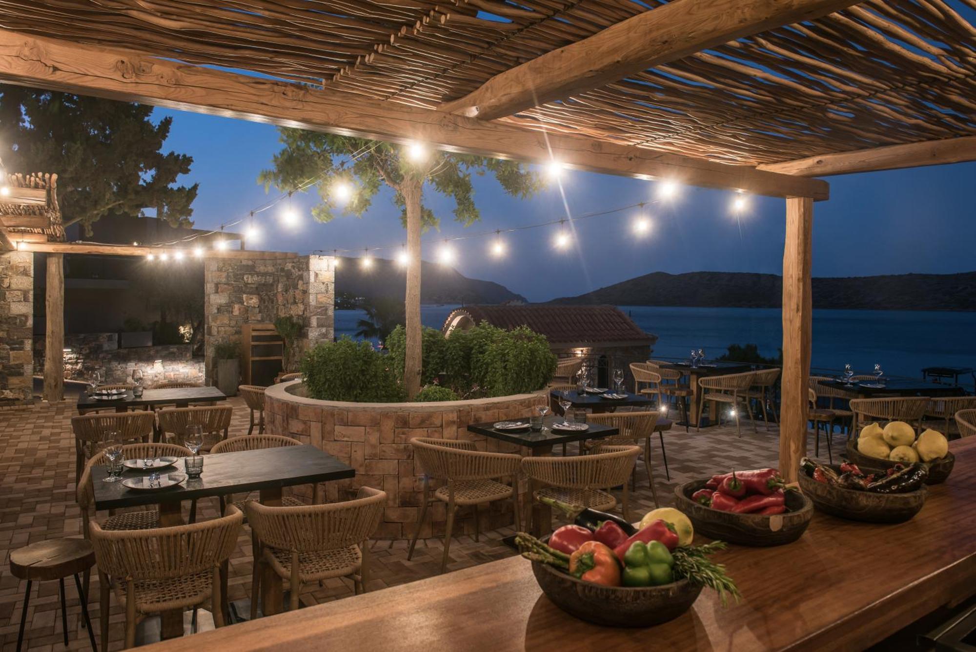 Infinity Exclusive & - Adults Only 5* Elounda (Crete)